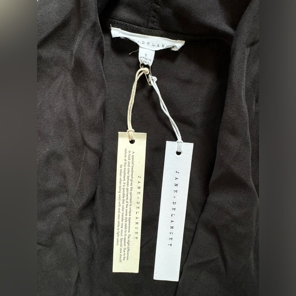 Jane & Delancey vest - Picture 4 of 4